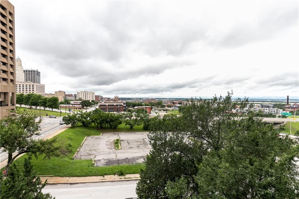 600 Admiral Boulevard — photo 29