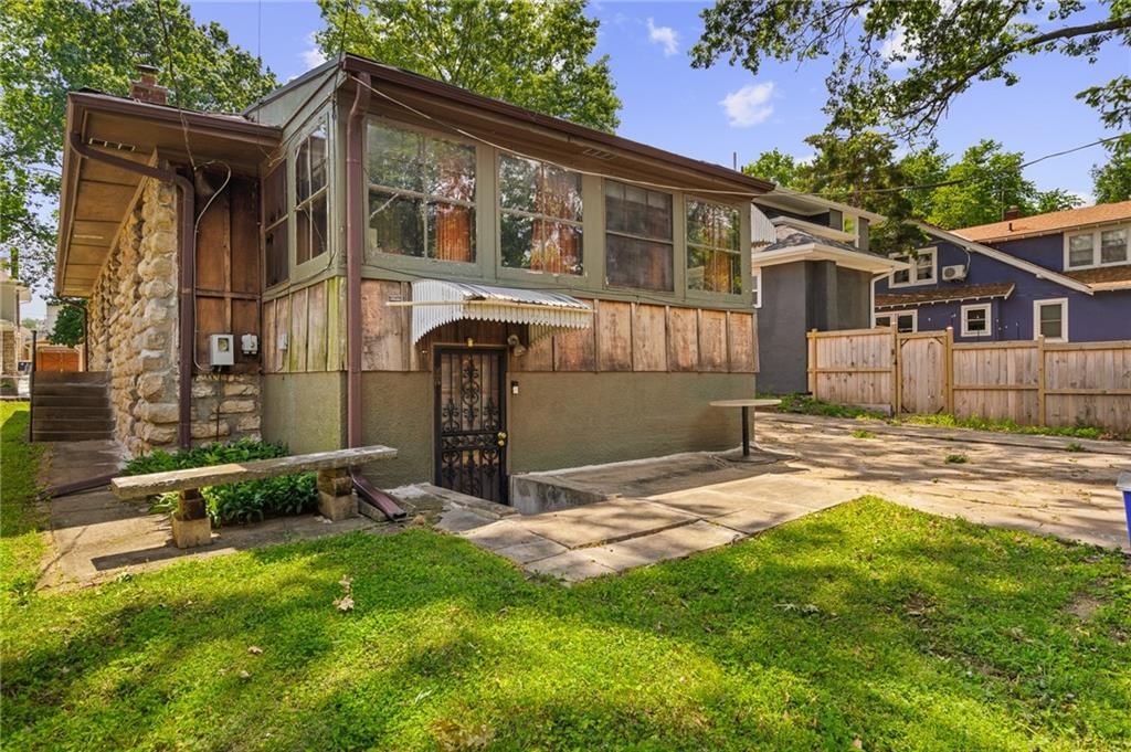 5708 Harrison Street — photo 34