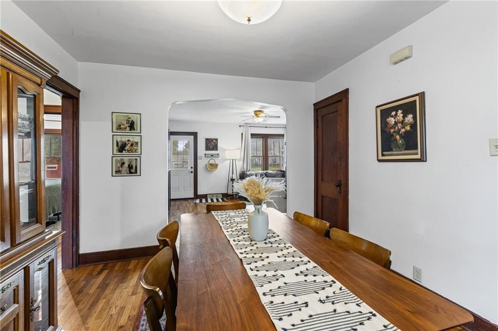 319 W 5th Street — photo 8