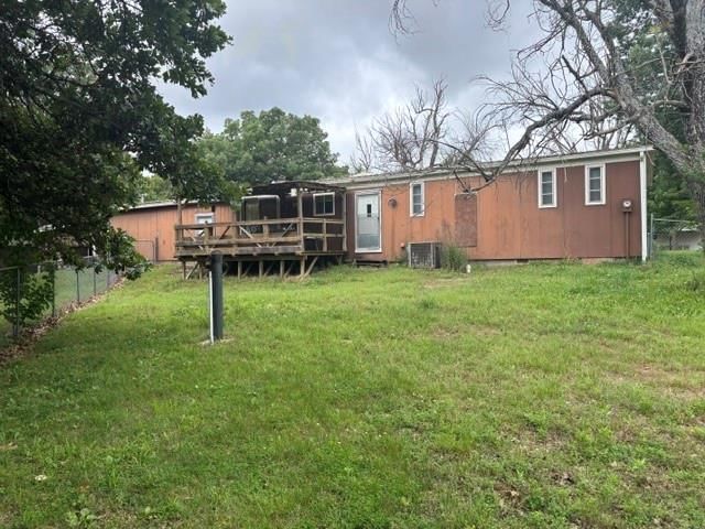 165 Lakeview Drive — photo 6