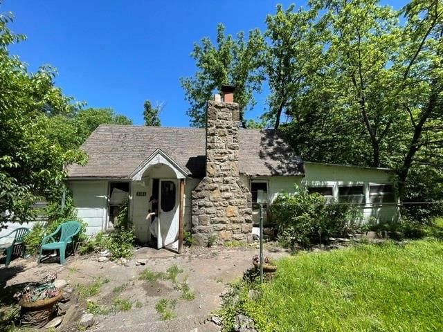 3106 E 80th Street — photo 1