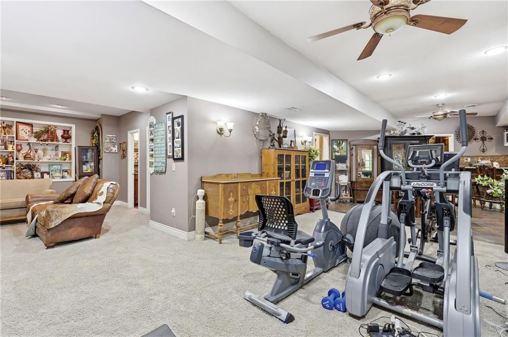 23536 W 73rd Terrace — photo 34