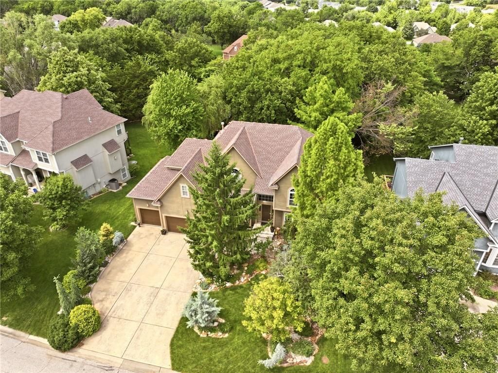 23536 W 73rd Terrace — photo 59