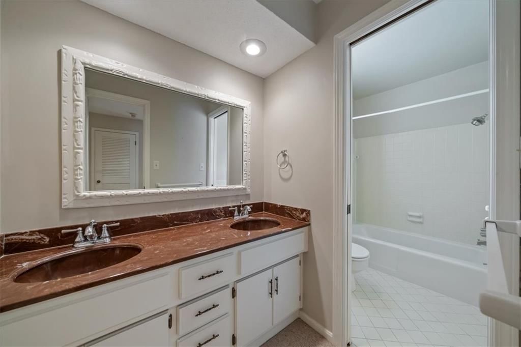 2326 W 95 Street — photo 24