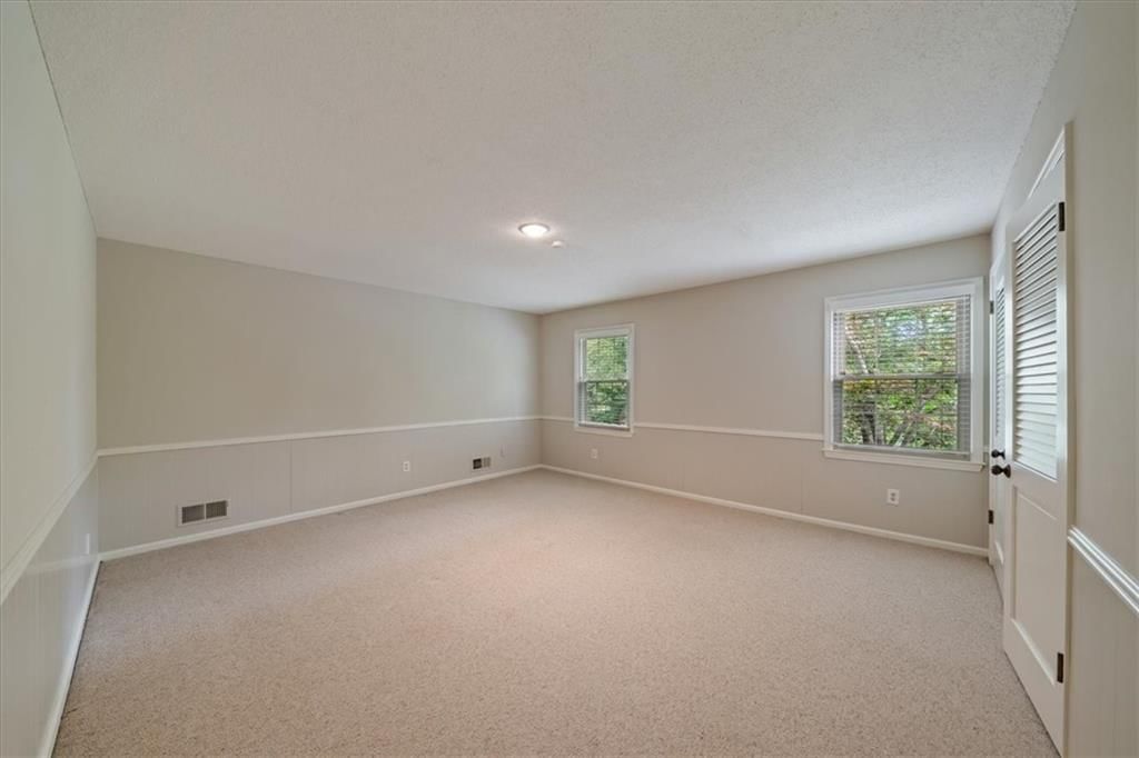 2326 W 95 Street — photo 26