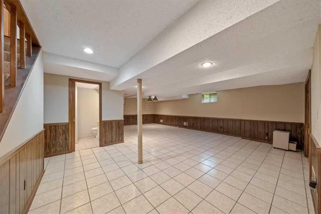2326 W 95 Street — photo 27
