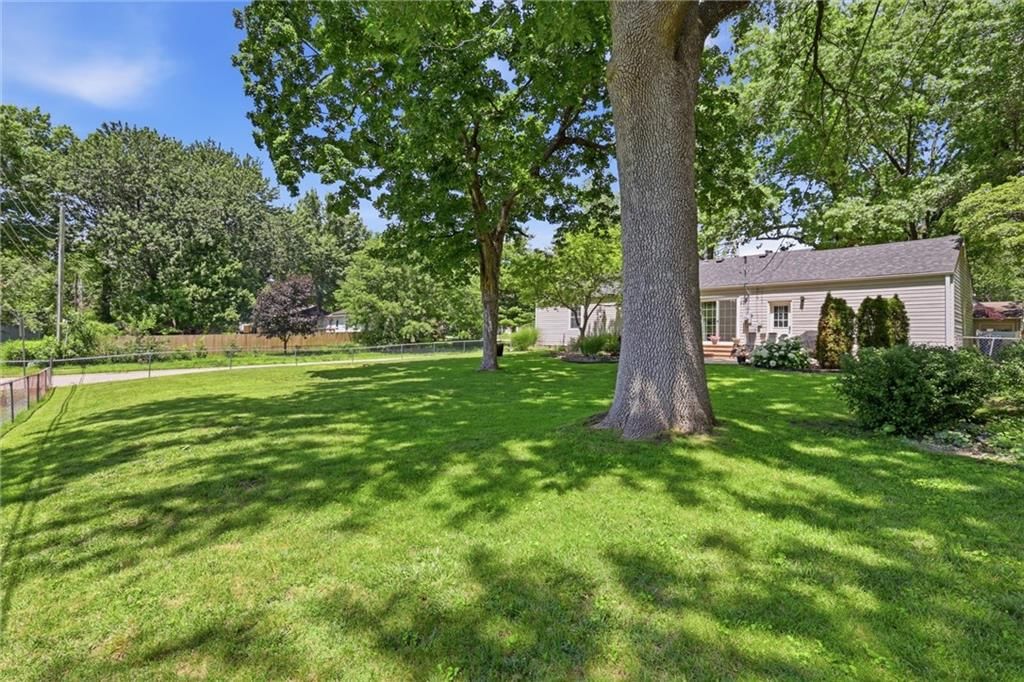 5615 W 70th Terrace — photo 30