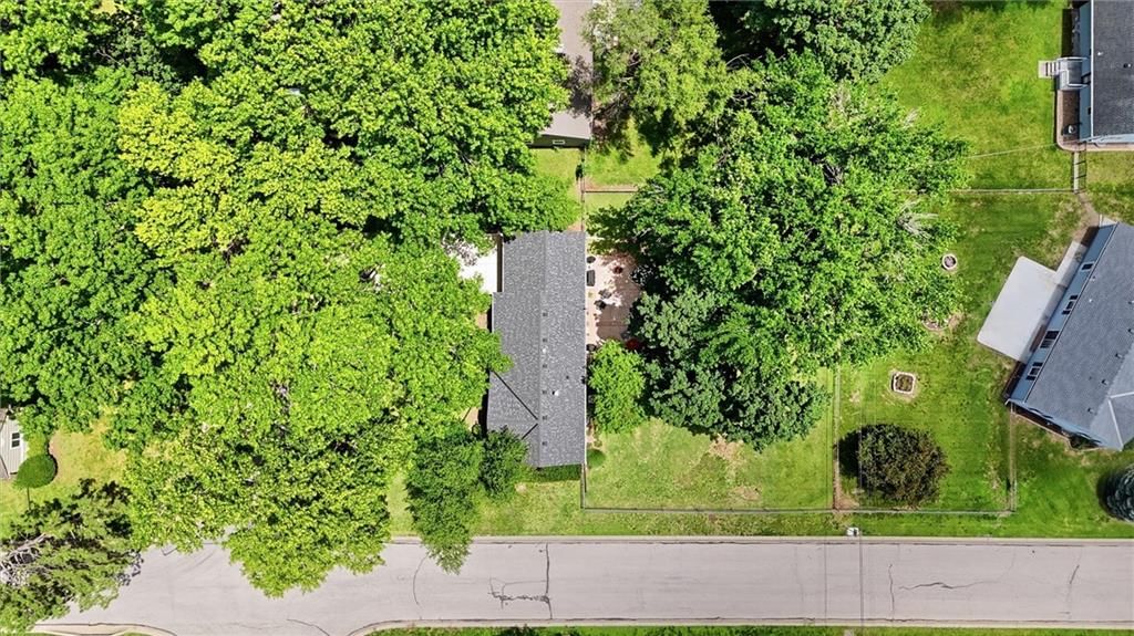 5615 W 70th Terrace — photo 35