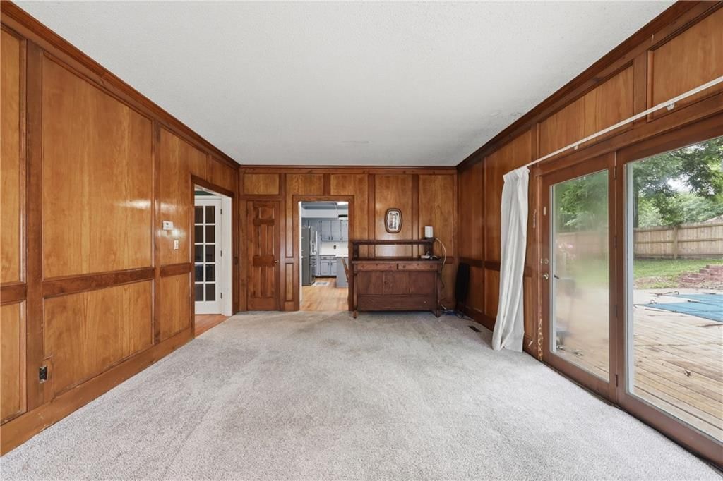 1402 NW Weatherstone Lane — photo 12