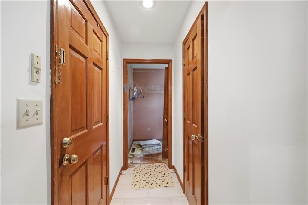 1402 NW Weatherstone Lane — photo 13