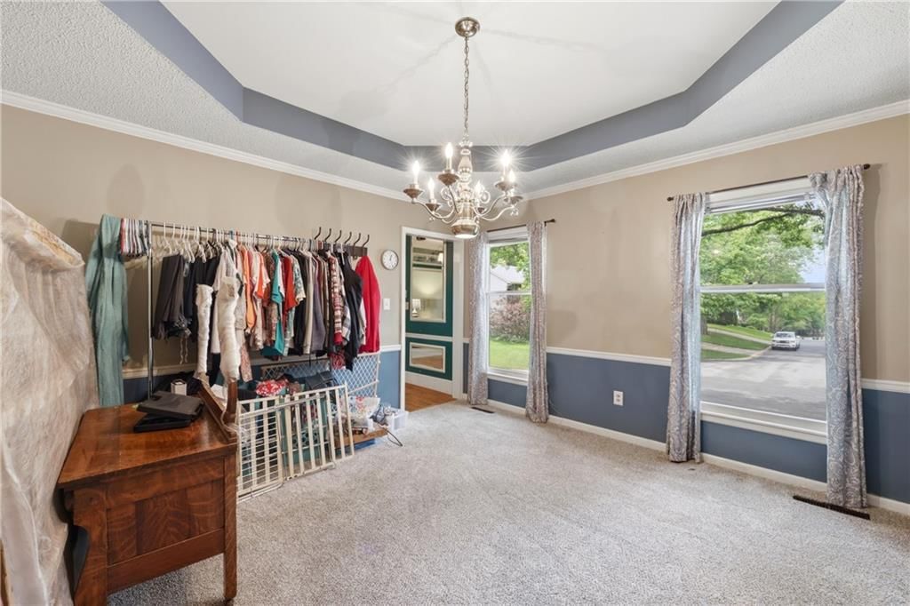 1402 NW Weatherstone Lane — photo 16