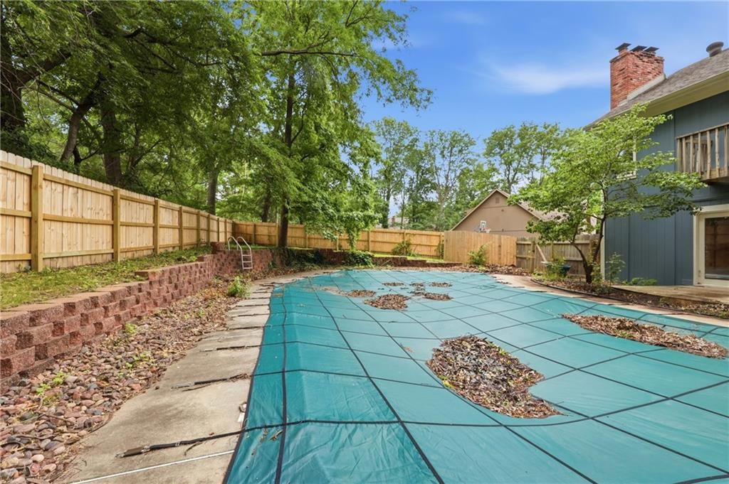1402 NW Weatherstone Lane — photo 41