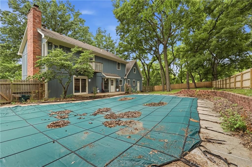 1402 NW Weatherstone Lane — photo 42