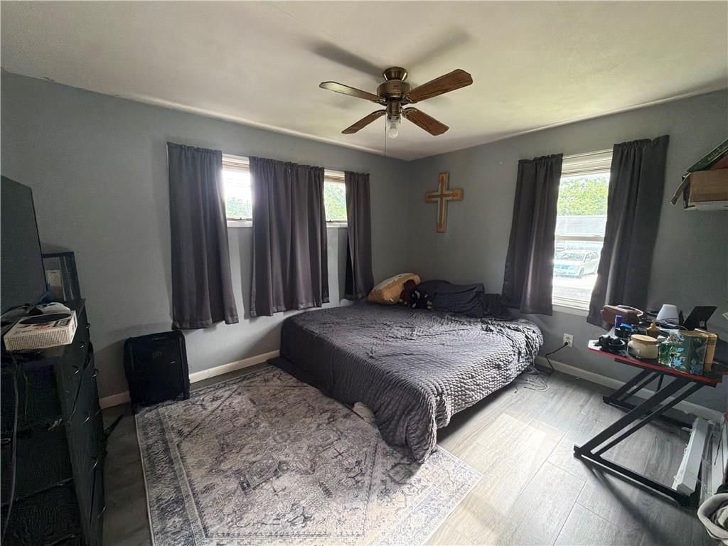 1701 Bryan Street — photo 16