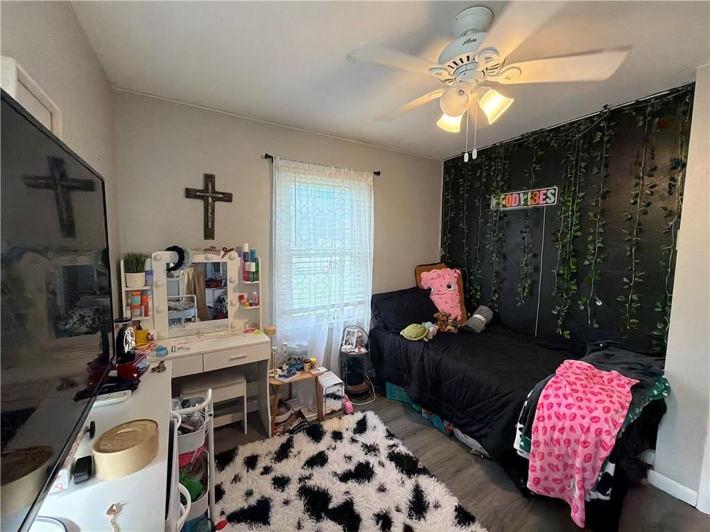 1701 Bryan Street — photo 19