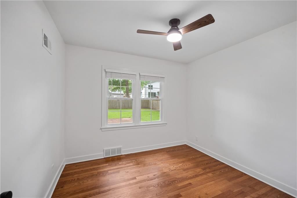 4607 W 59th Street — photo 14