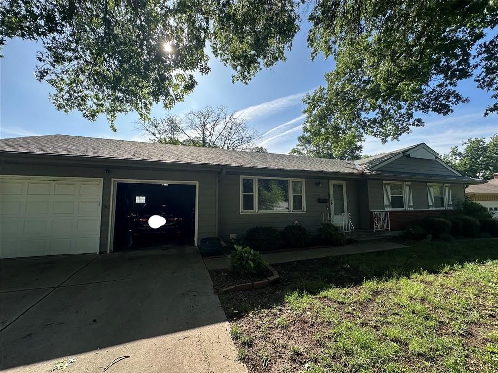 7505 Elm Avenue — photo 1