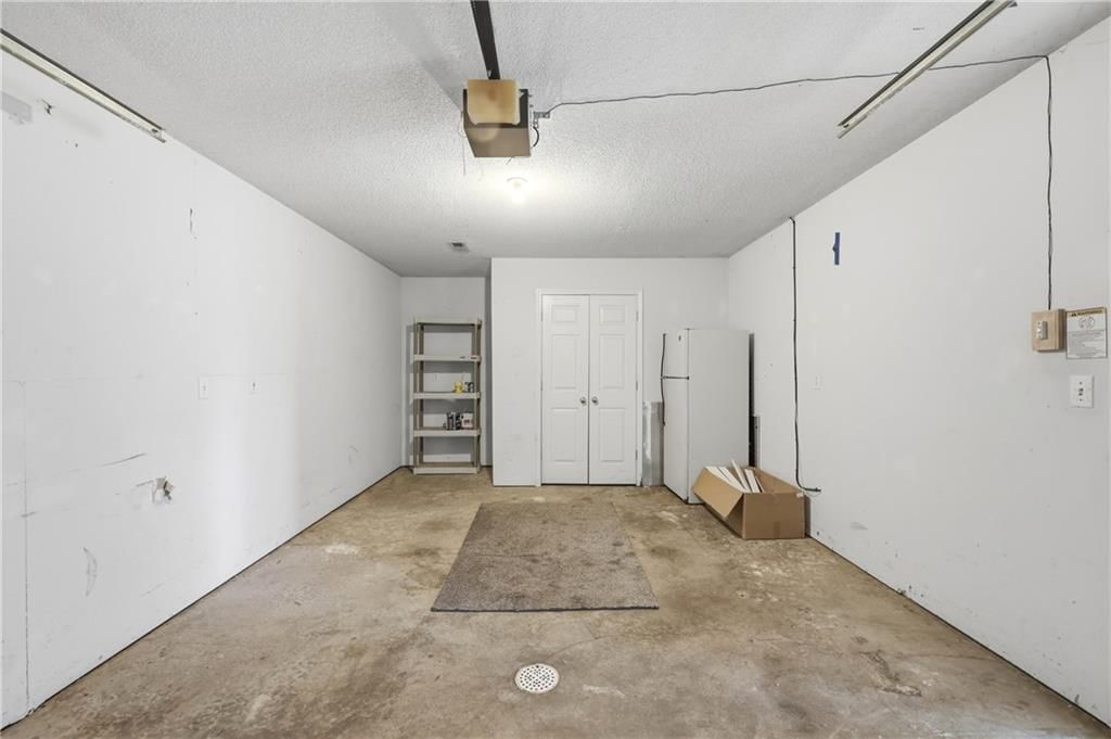 1019 Christie Lane — photo 17