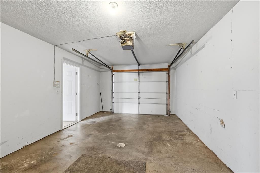 1019 Christie Lane — photo 18