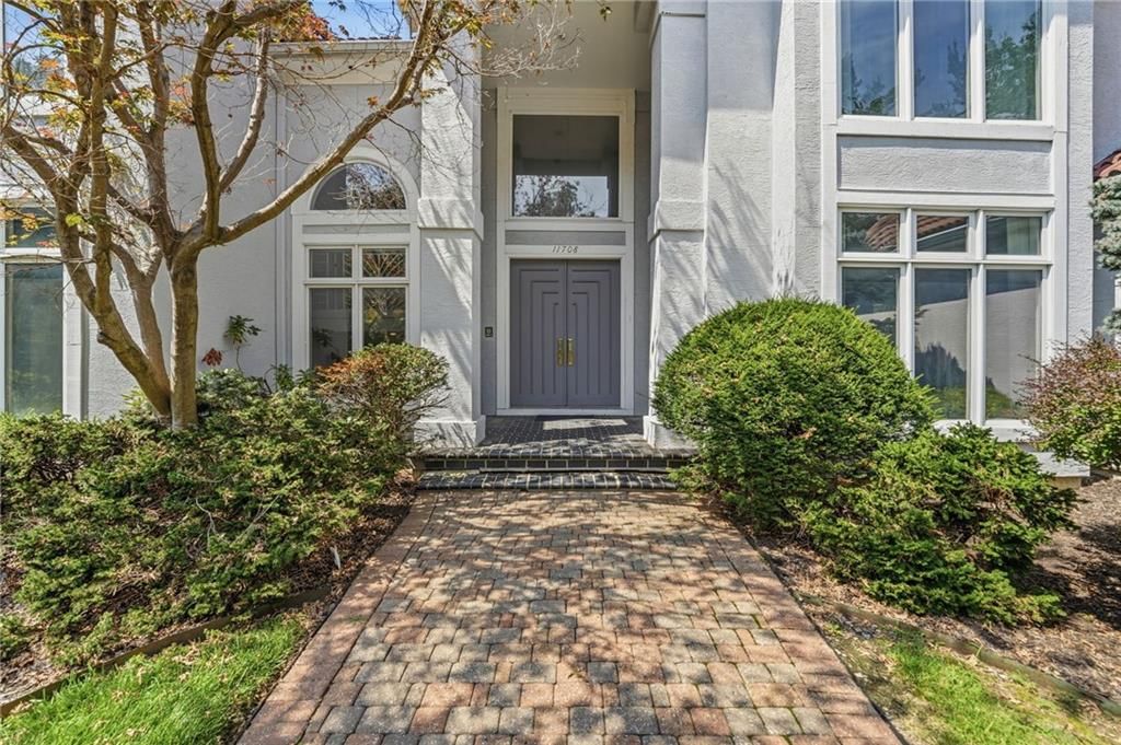 11708 Brookwood Avenue — photo 3