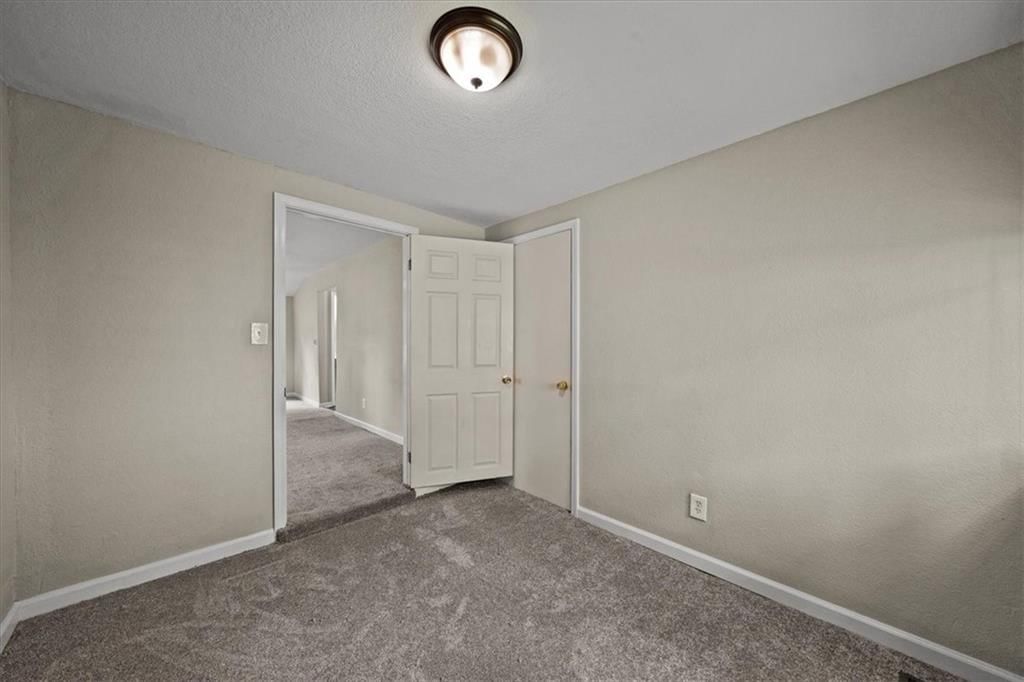 1524 S Home Avenue — photo 5
