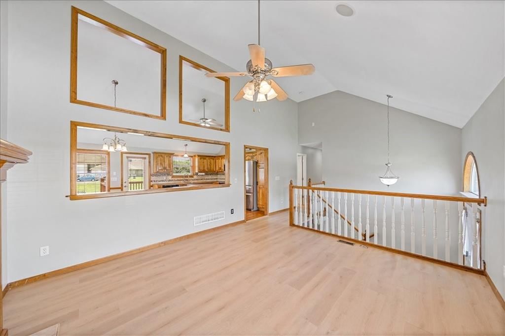14637 Crystal Place — photo 4