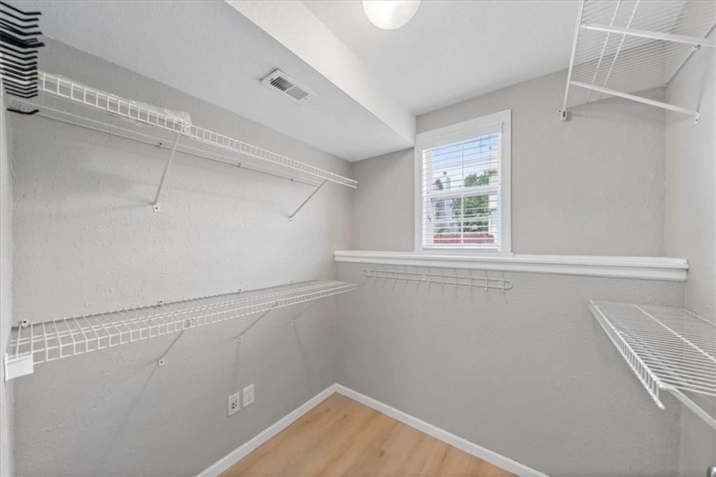 14637 Crystal Place — photo 27