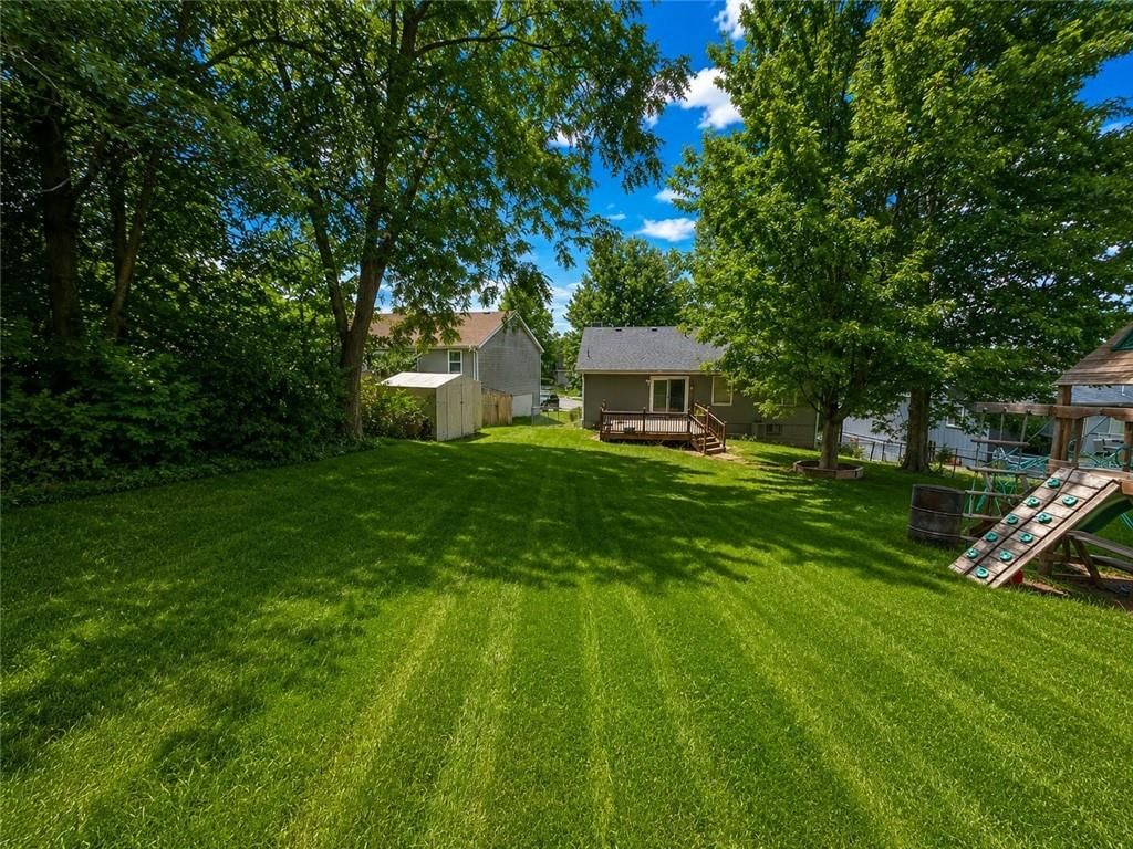 6215 N MERCIER Street — photo 2