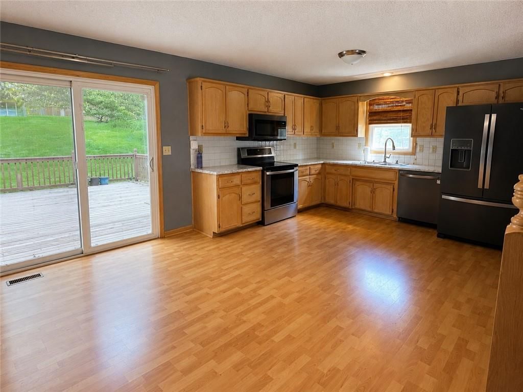 6215 N MERCIER Street — photo 7