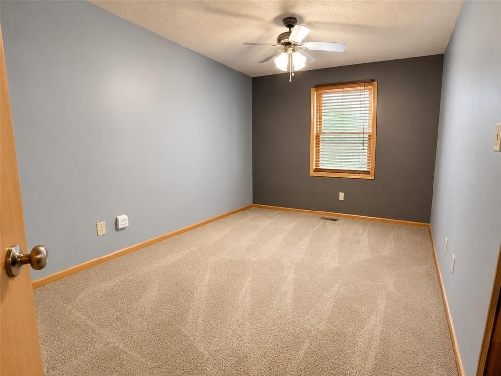 6215 N MERCIER Street — photo 12