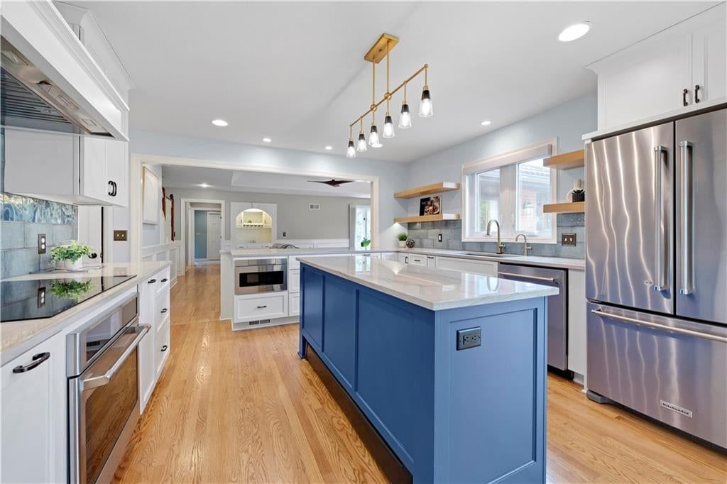 5801 W 180th Street — photo 16