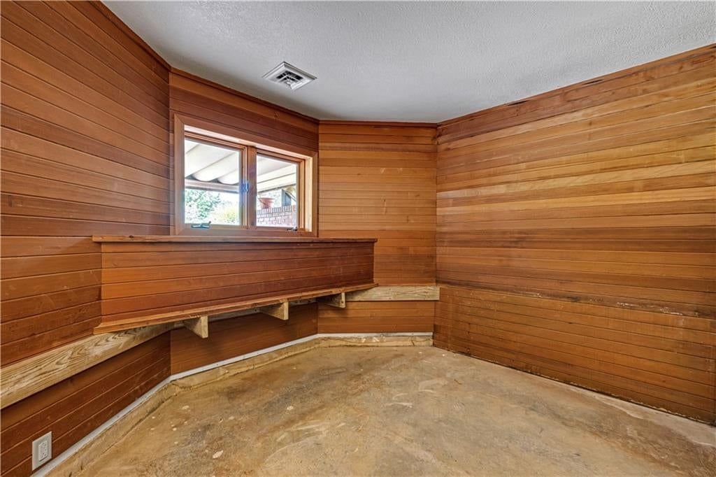 5801 W 180th Street — photo 41