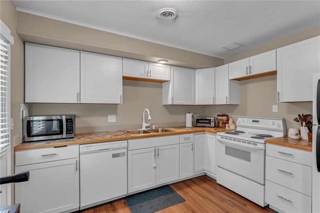 3233 Glacier Drive — photo 8
