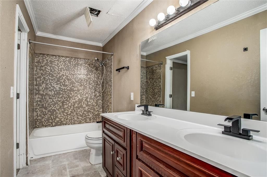 2500 SW Jackson Court — photo 10