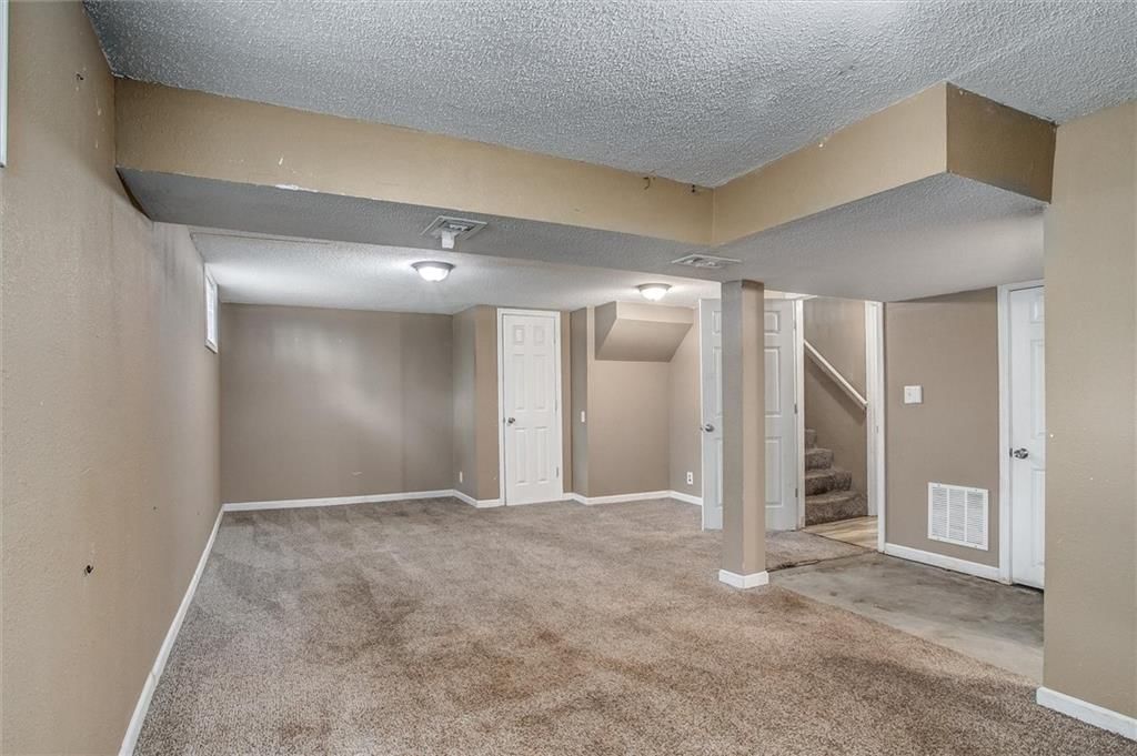 2500 SW Jackson Court — photo 17