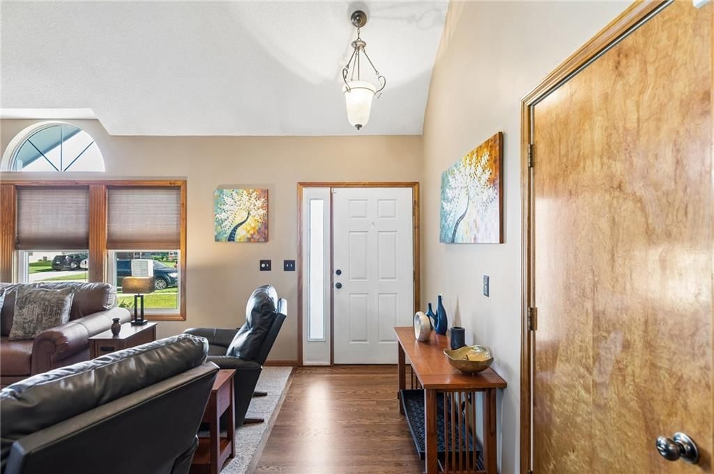 1301 Bradford Drive — photo 4