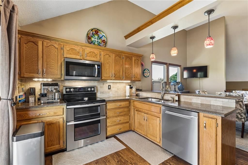 1301 Bradford Drive — photo 12