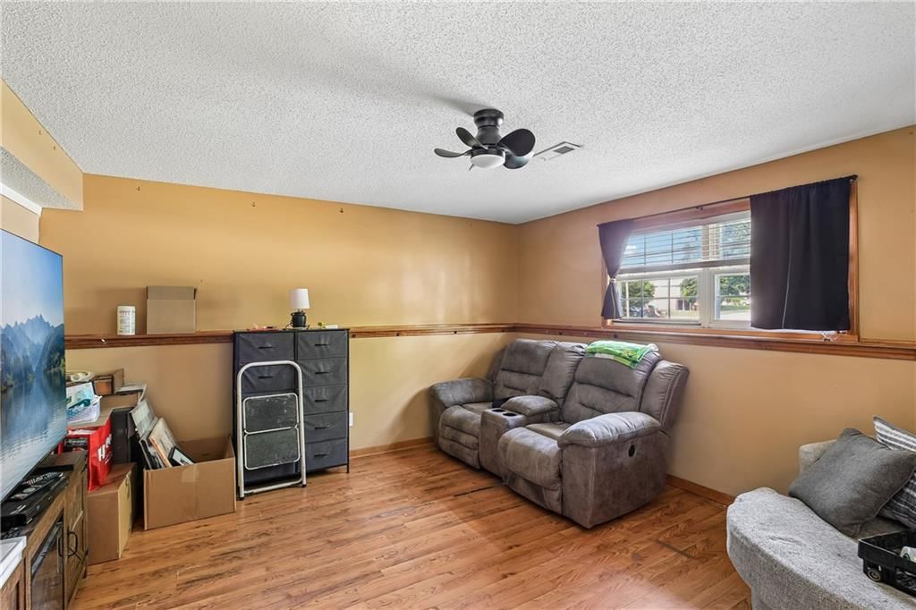 203 Broadmoor Drive — photo 13