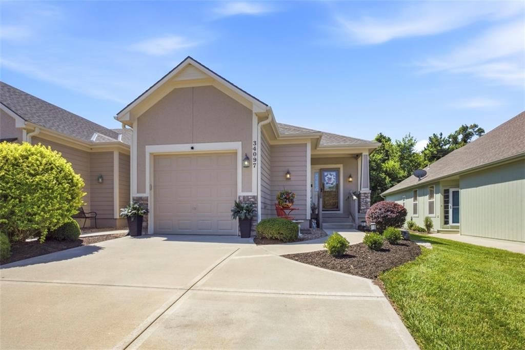 34097 W 90 Circle, De Soto, KS