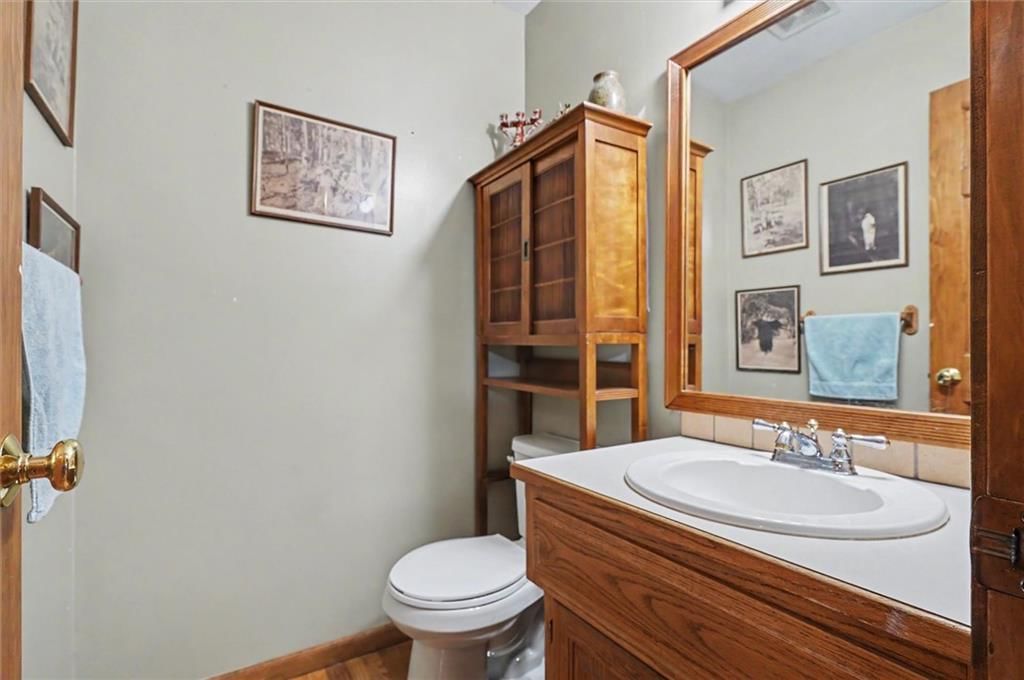 2408 Oxford Road — photo 19