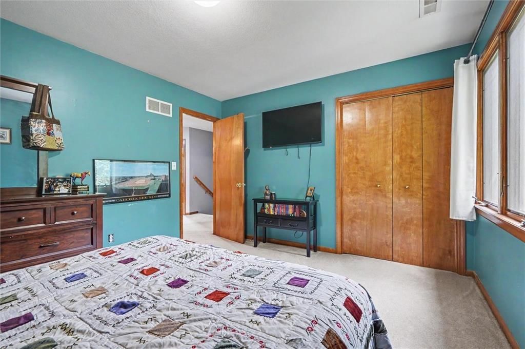 2408 Oxford Road — photo 23