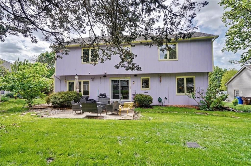 2408 Oxford Road — photo 38