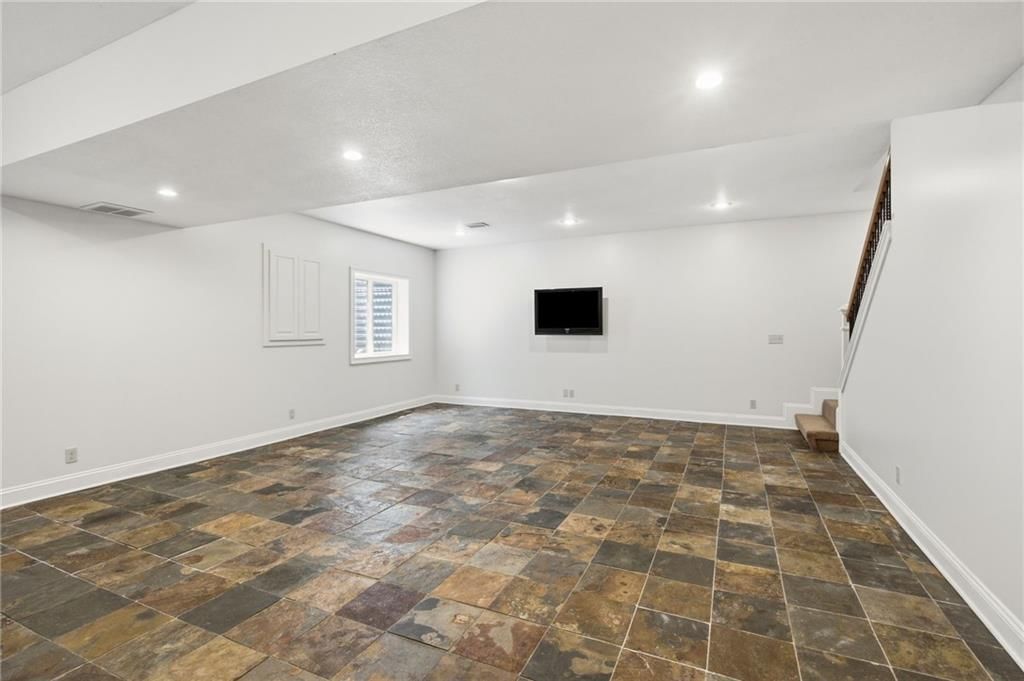 18366 W 157 Terrace — photo 26