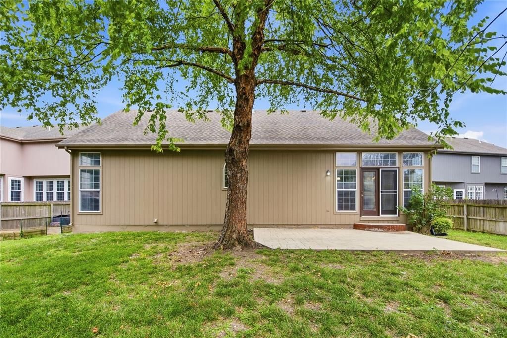 18366 W 157 Terrace — photo 34