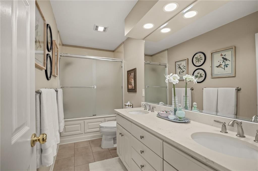 2831 Lovers Lane — photo 36