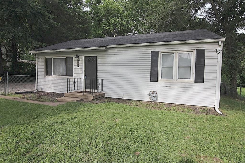 207 S 65th Street, Kansas City, KS