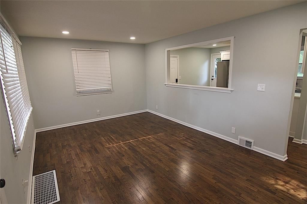 207 S 65th Street — photo 9
