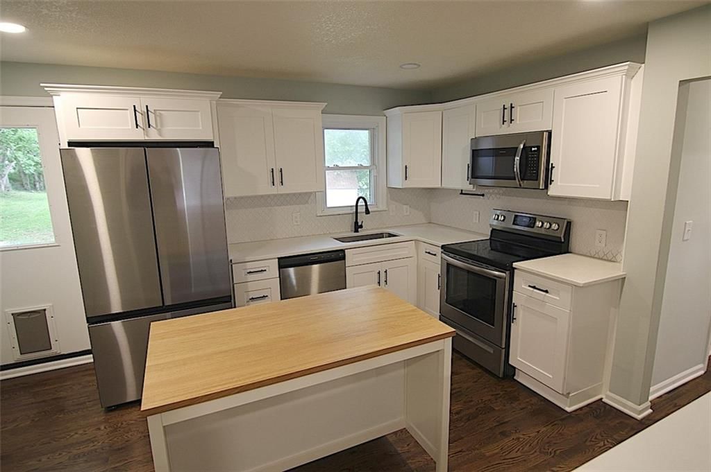 207 S 65th Street — photo 12