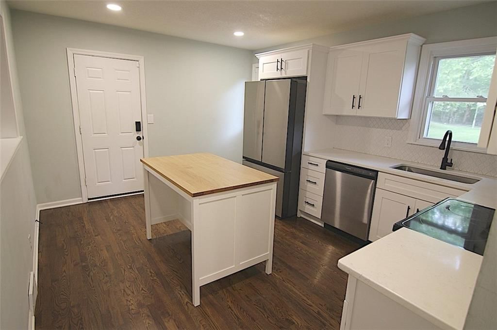 207 S 65th Street — photo 16