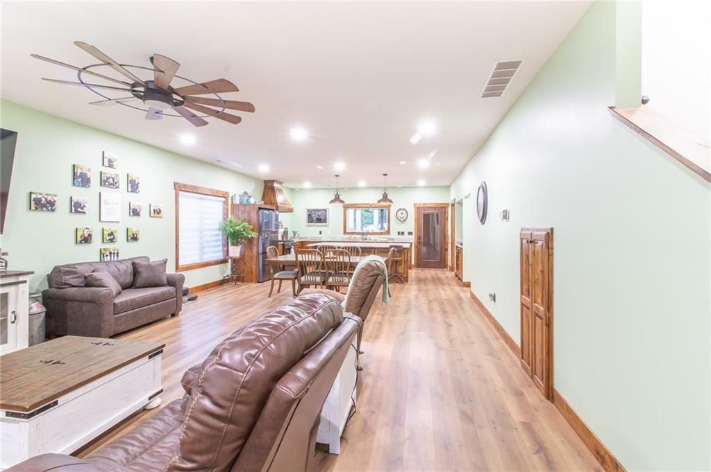 18306 Ozark Lane — photo 48